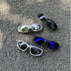 Meta blue sunglasses