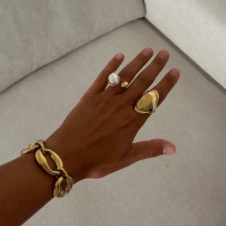 perla gold ring