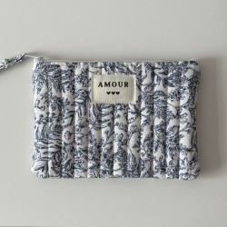 noya large pouch