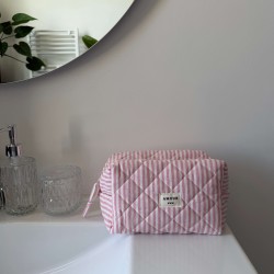 linea pink beauty bag
