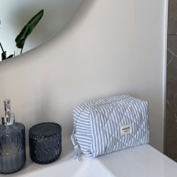 linea blue beauty bag