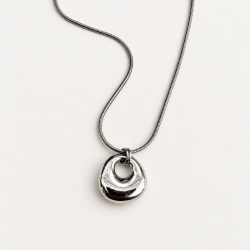 milo silver necklace